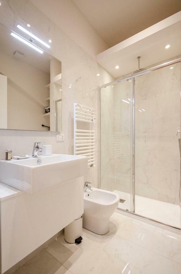 Calzolerie Luxury Apartment Bolonha Exterior foto